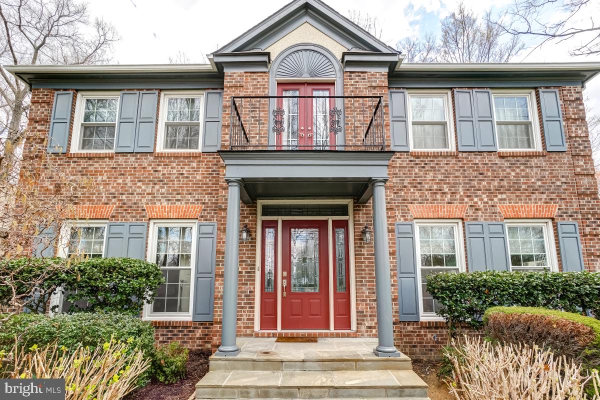 12445 Cavalier Drive Woodbridge, VA 22192 - Photo 7 of 69