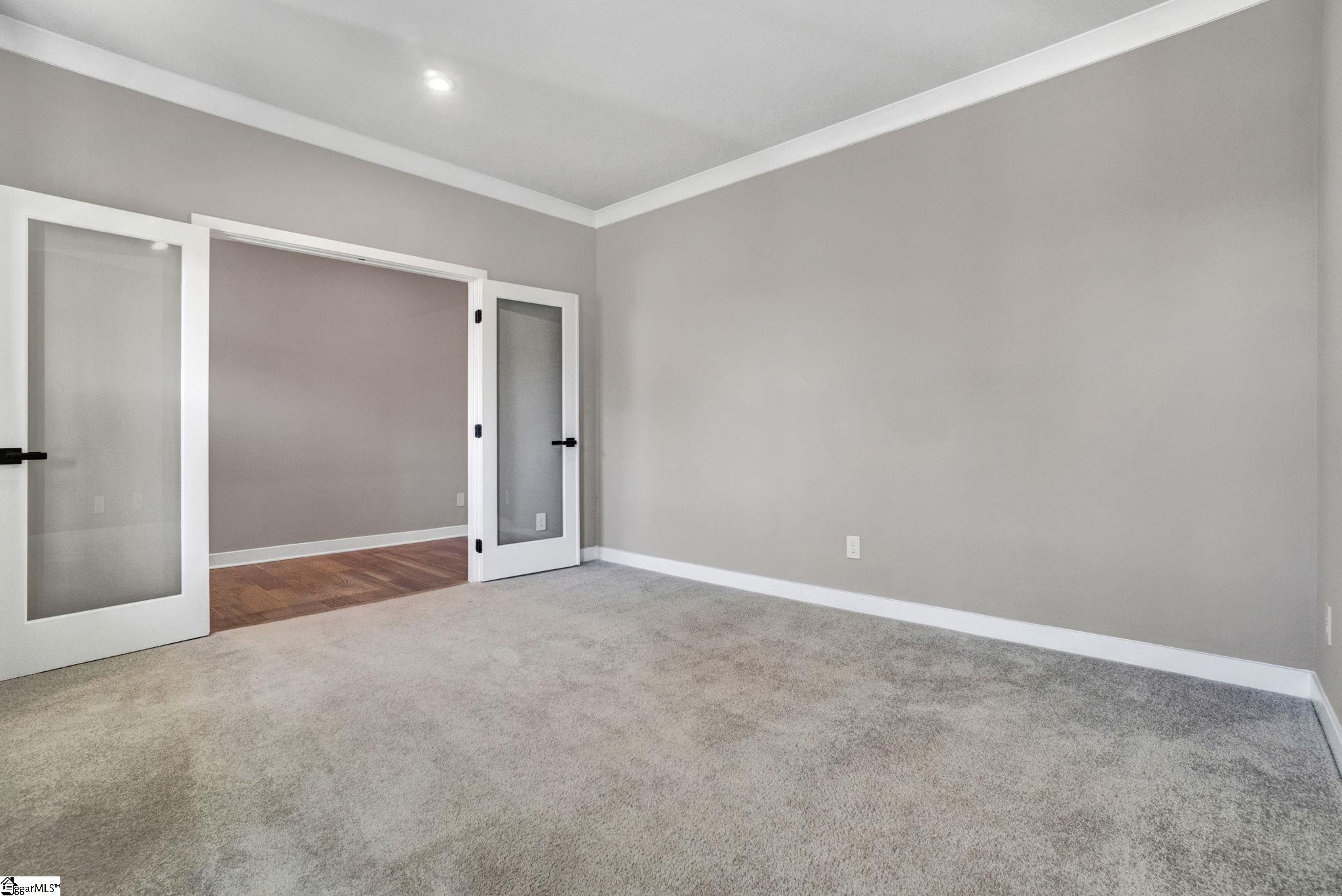 616 Vestrella Road Greenville, SC 29605 - Photo 8 of 49