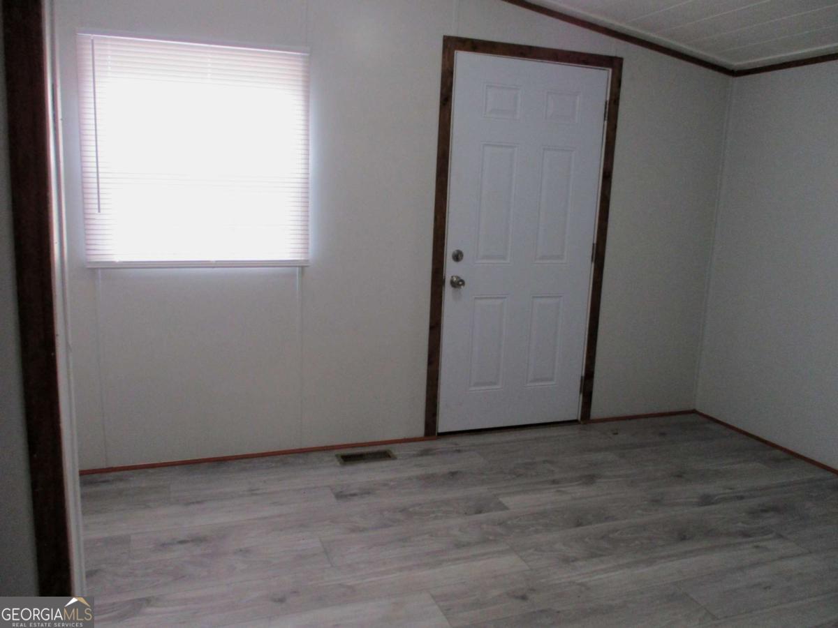 606 Cline Road Northwest Resaca, GA 30735 - Photo 23 of 49 a view of an empty room