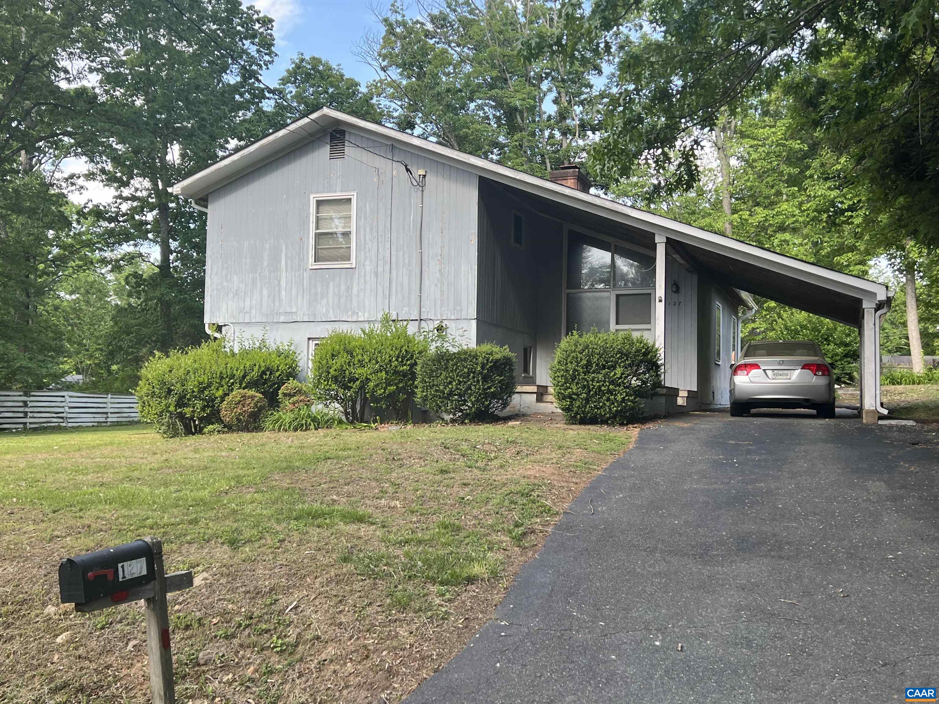 127 North Bennington Road Charlottesville, VA 22901 - Photo 1 of 29 a view of a house with backyard and garden
