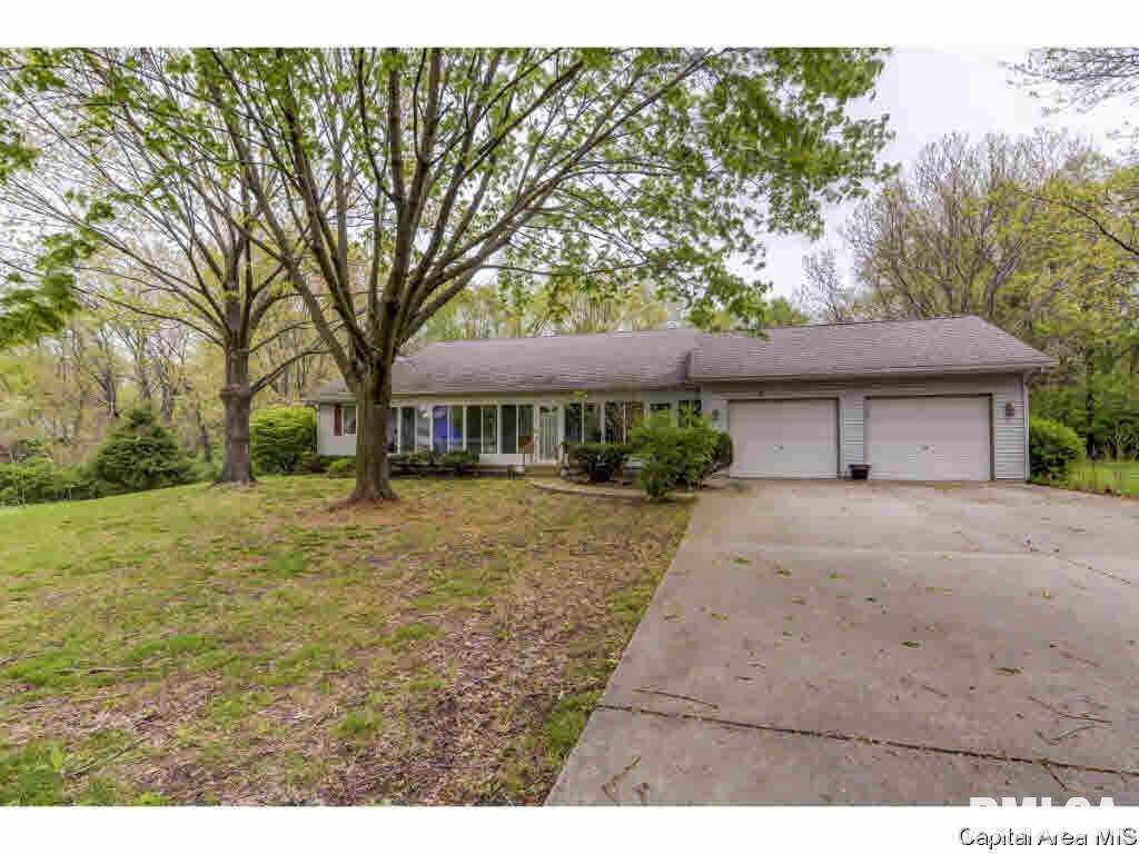 3900 Redbird Lane Springfield, IL 62707 - Photo 1 of 35