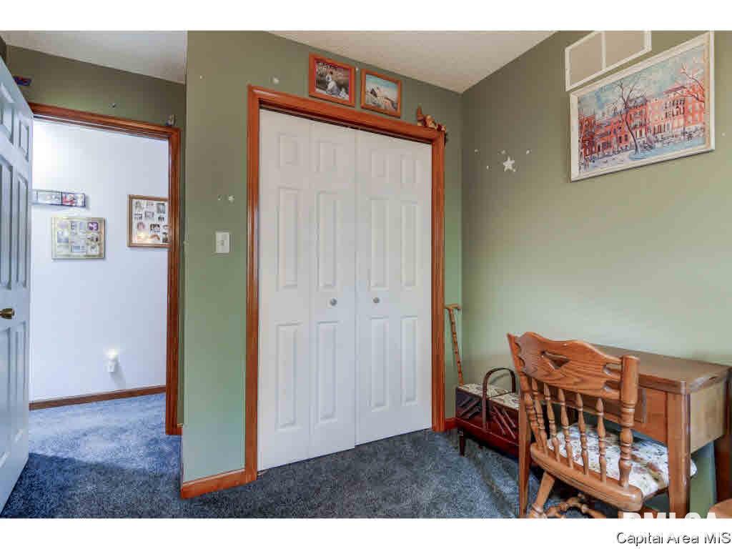 3900 Redbird Lane Springfield, IL 62707 - Photo 16 of 35
