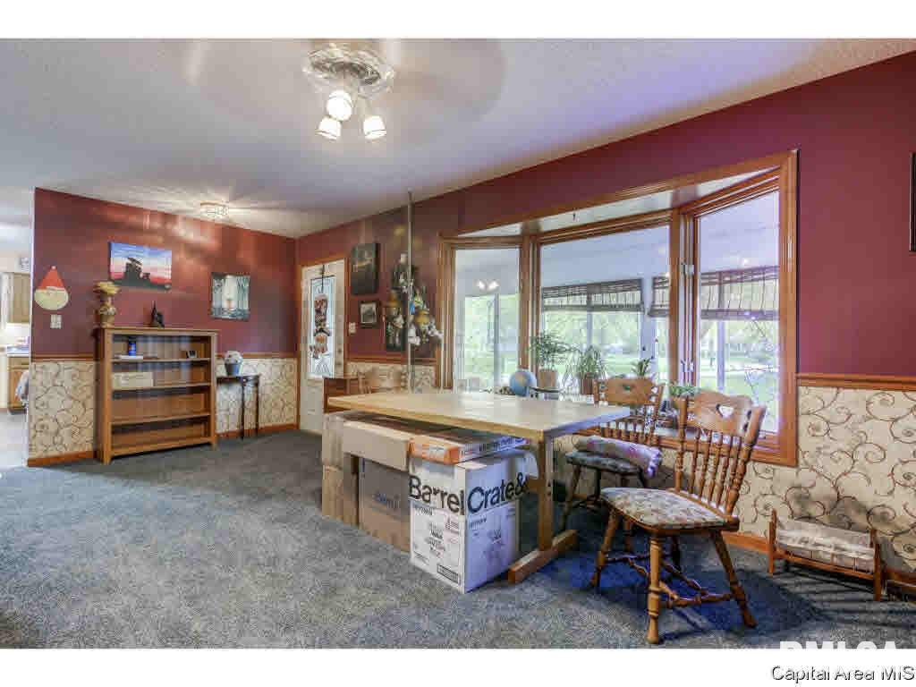 3900 Redbird Lane Springfield, IL 62707 - Photo 3 of 35