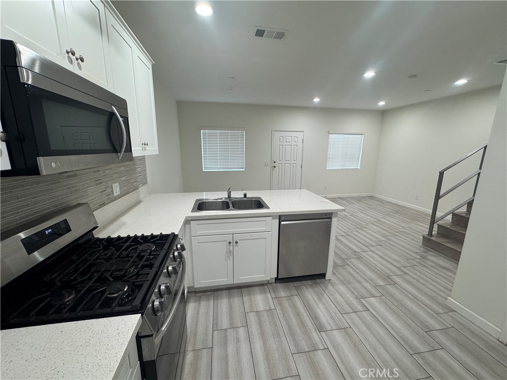 13665 Arrow Route, Unit 8 Fontana, CA 92335 - Photo 12 of 31 Gallery Image 12