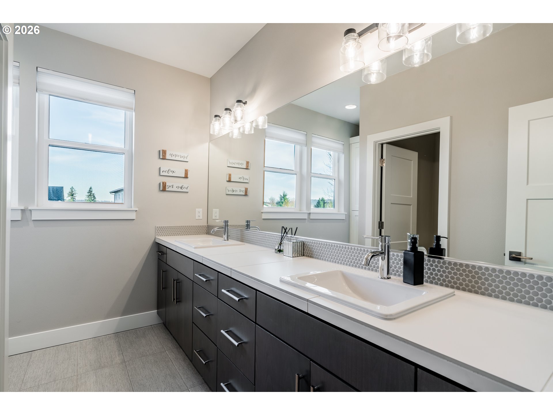 14044 Southwest Walnut Lane Tigard, OR 97223 - Photo 21 of 47