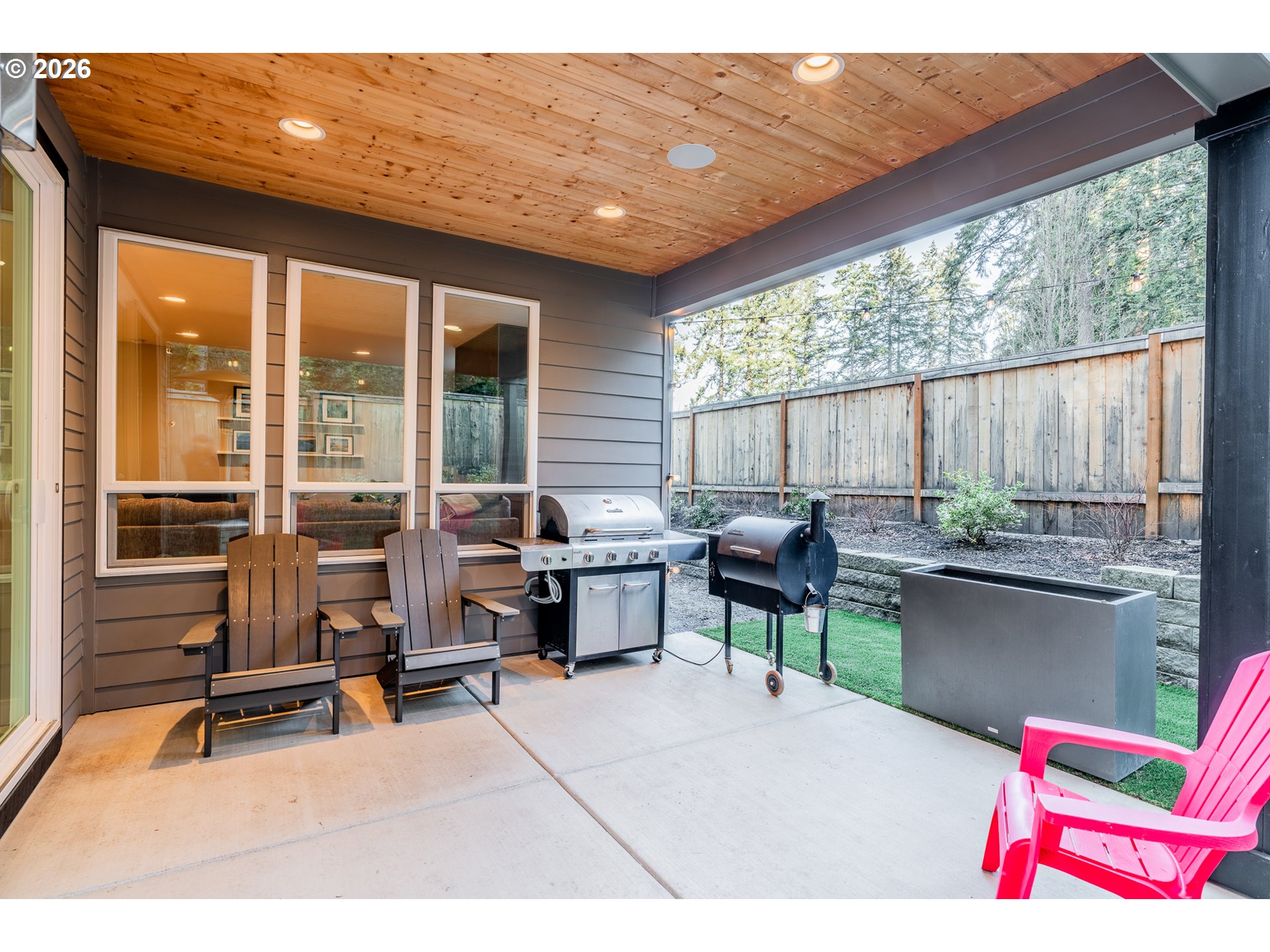 14044 Southwest Walnut Lane Tigard, OR 97223 - Photo 35 of 47