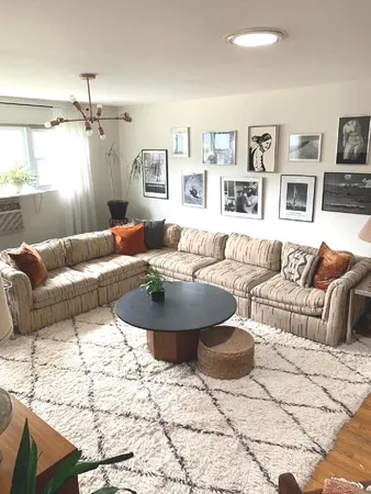 $1,775 | 711 Austin Street, Unit 301, Evanston, IL 60202