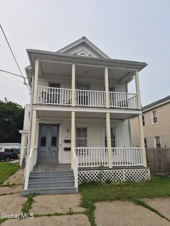 $1,475 | 232 S Street, Unit 2, Mechanicville, NY 12118