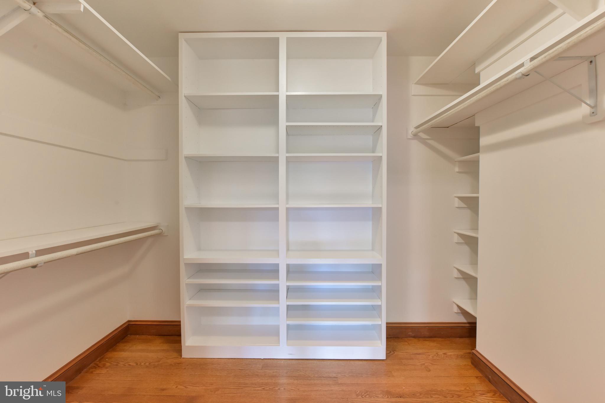 2604 Ridge Rd Drive Alexandria, VA 22302 - Photo 33 of 61 Master walk-in