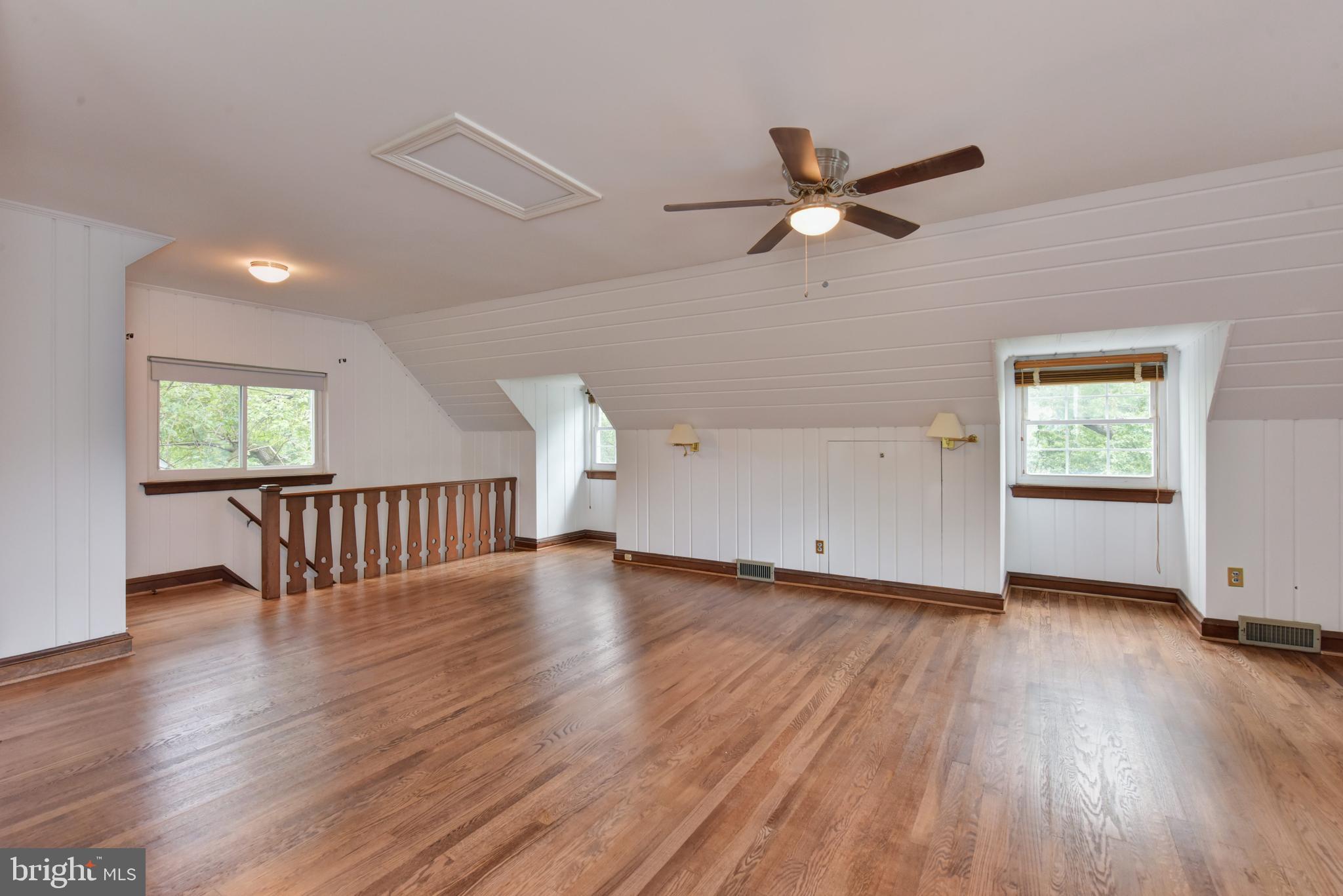 2604 Ridge Rd Drive Alexandria, VA 22302 - Photo 42 of 61 Upper bedroom 3