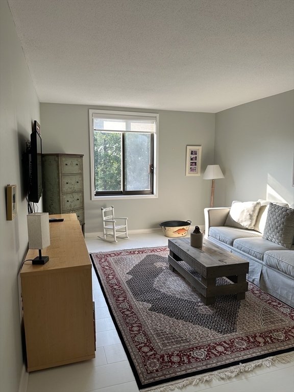 406 Paradise Road, Unit 2P Swampscott, MA 01907 - Photo 14 of 24