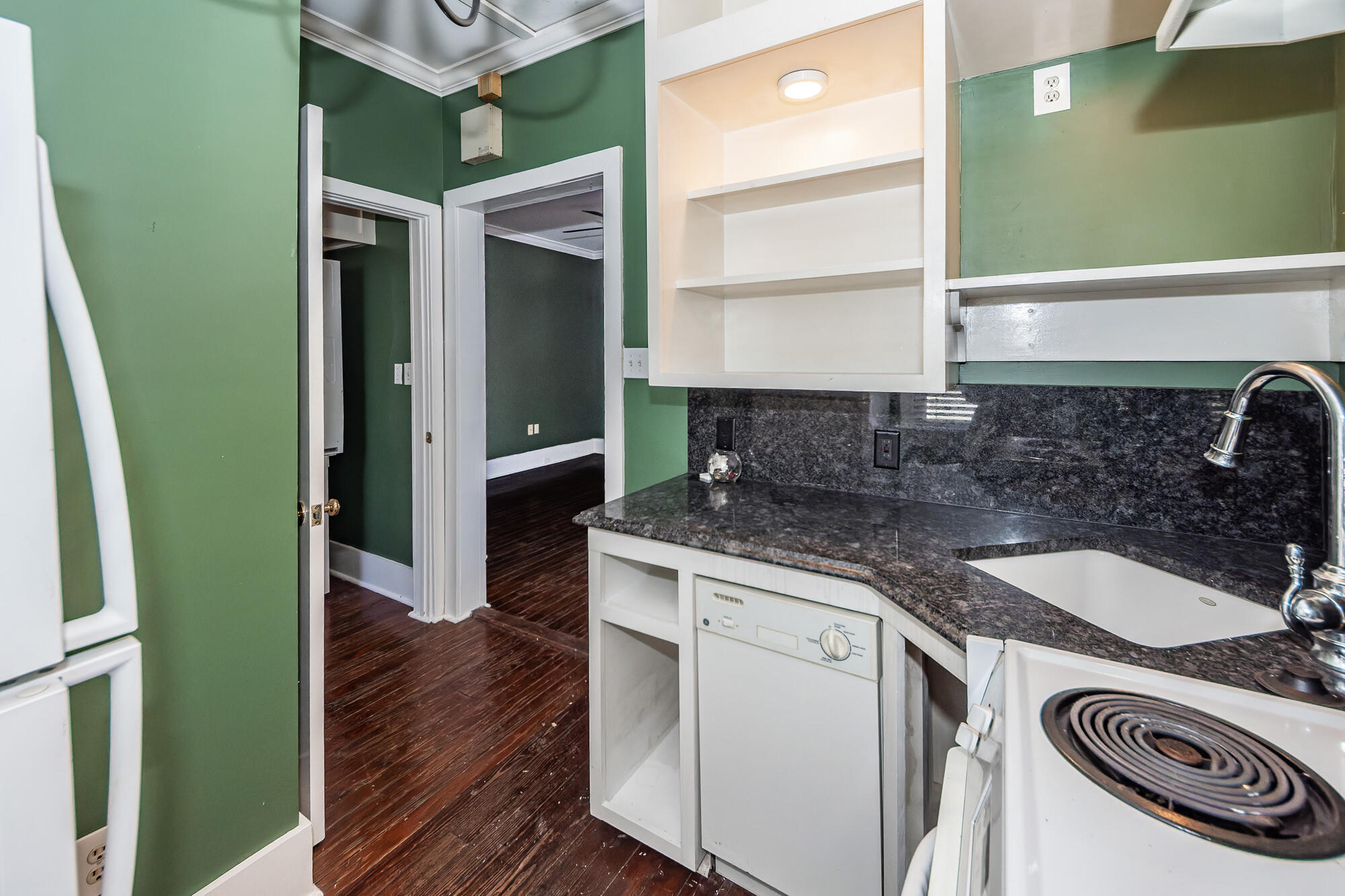 34 Amherst Street, Unit B Charleston, SC 29403 - Photo 13 of 31 14