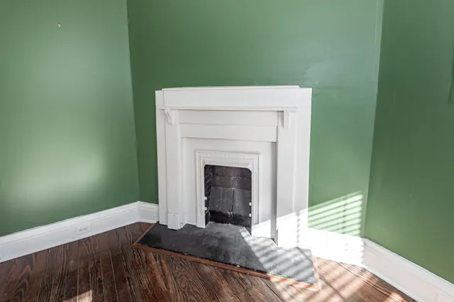 $2,100 | 34 Amherst Street, Unit B, Charleston, SC 29403