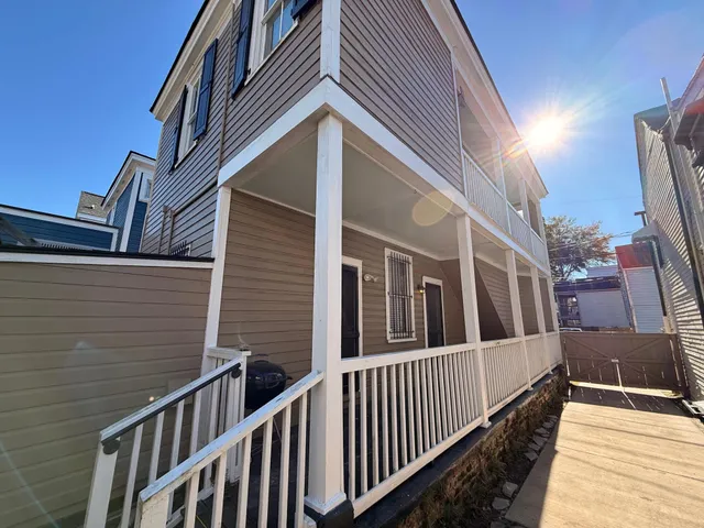 $2,100 | 34 Amherst Street, Unit B, Charleston, SC 29403