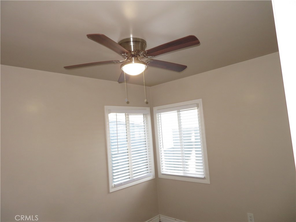 9833 Walnut Street Bellflower, CA 90706 - Photo 43 of 54