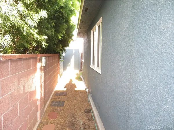 $1,350,000 | 9833 Walnut Street, Bellflower, CA 90706