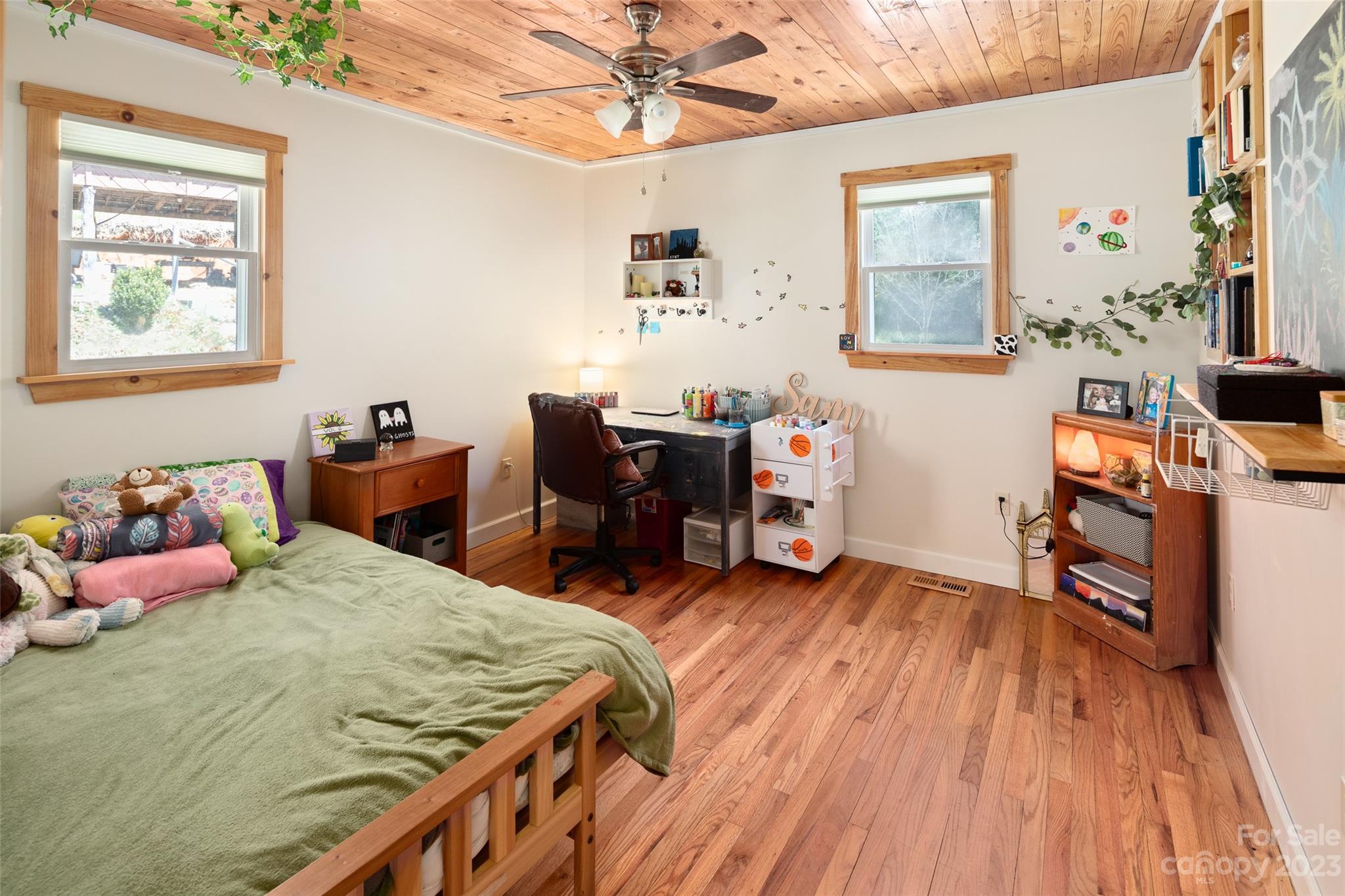 304 Old Macedonia Road Saluda, NC 28773 - Photo 33 of 42 Gallery Image 33