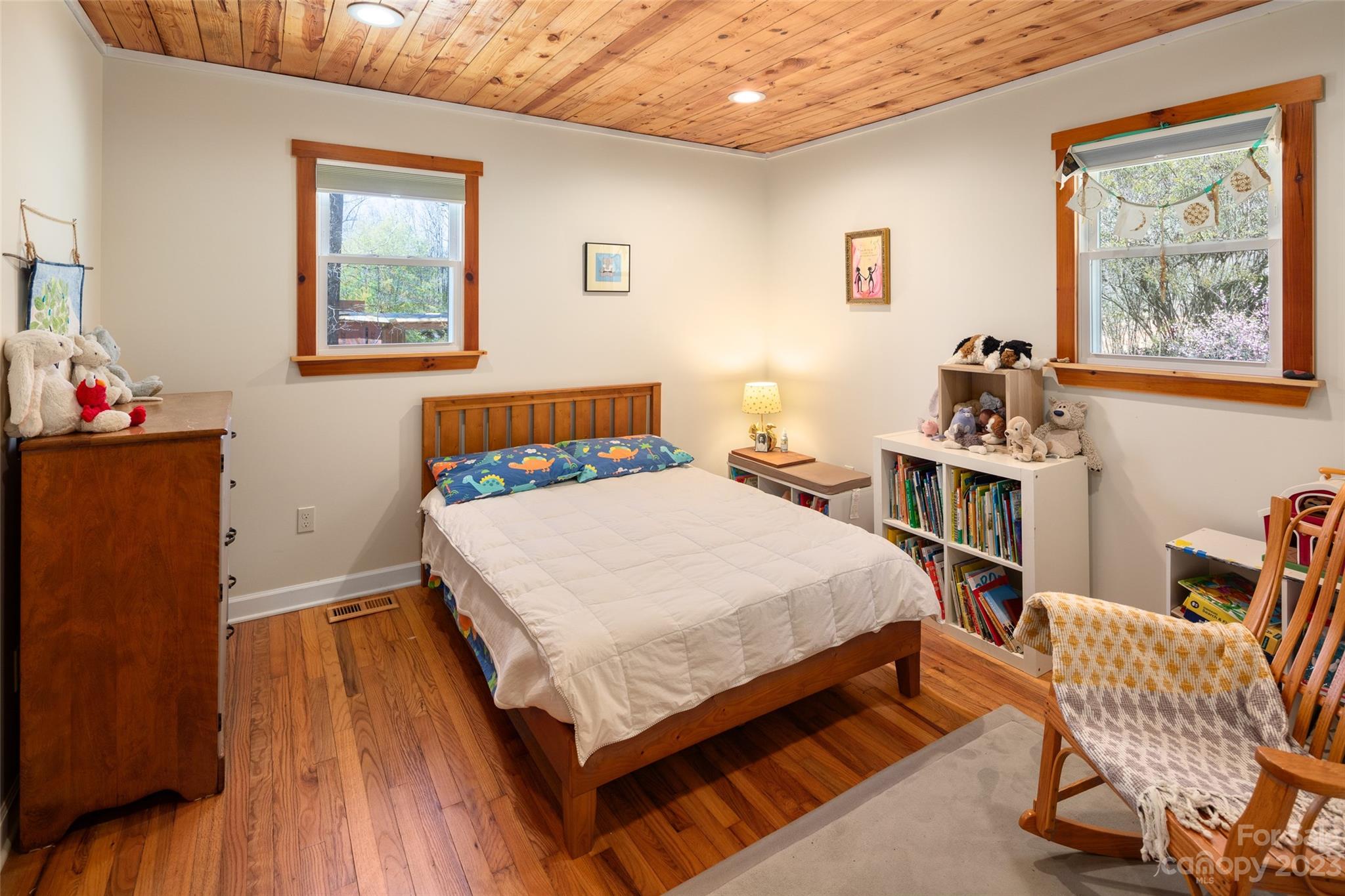304 Old Macedonia Road Saluda, NC 28773 - Photo 34 of 42 Gallery Image 34