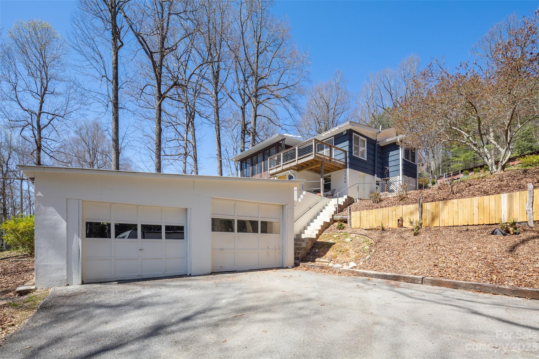 304 Old Macedonia Road Saluda, NC 28773 - Photo 4 of 42 Gallery Image 4