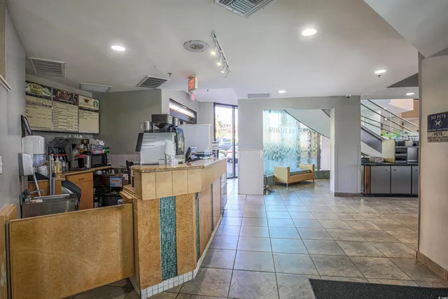 $189,900 | 2710 North Ocean Boulevard, Unit 622, Myrtle Beach, SC 29577