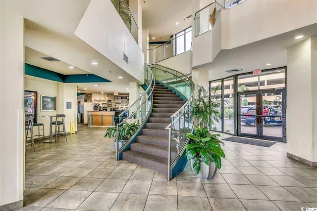 $189,900 | 2710 North Ocean Boulevard, Unit 622, Myrtle Beach, SC 29577