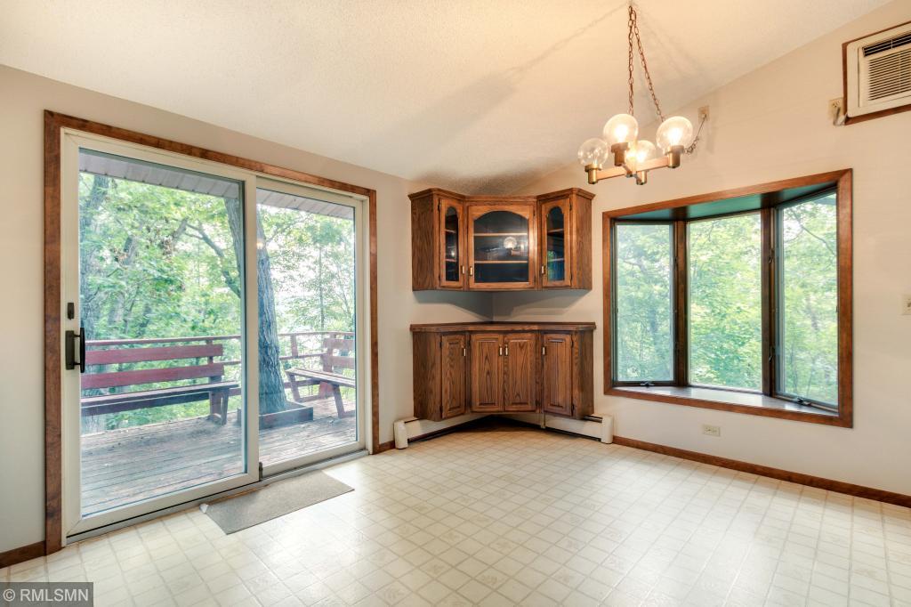 1132 Riverside Drive North Hudson, WI 54016 - Photo 10 of 36 Gallery Image 10