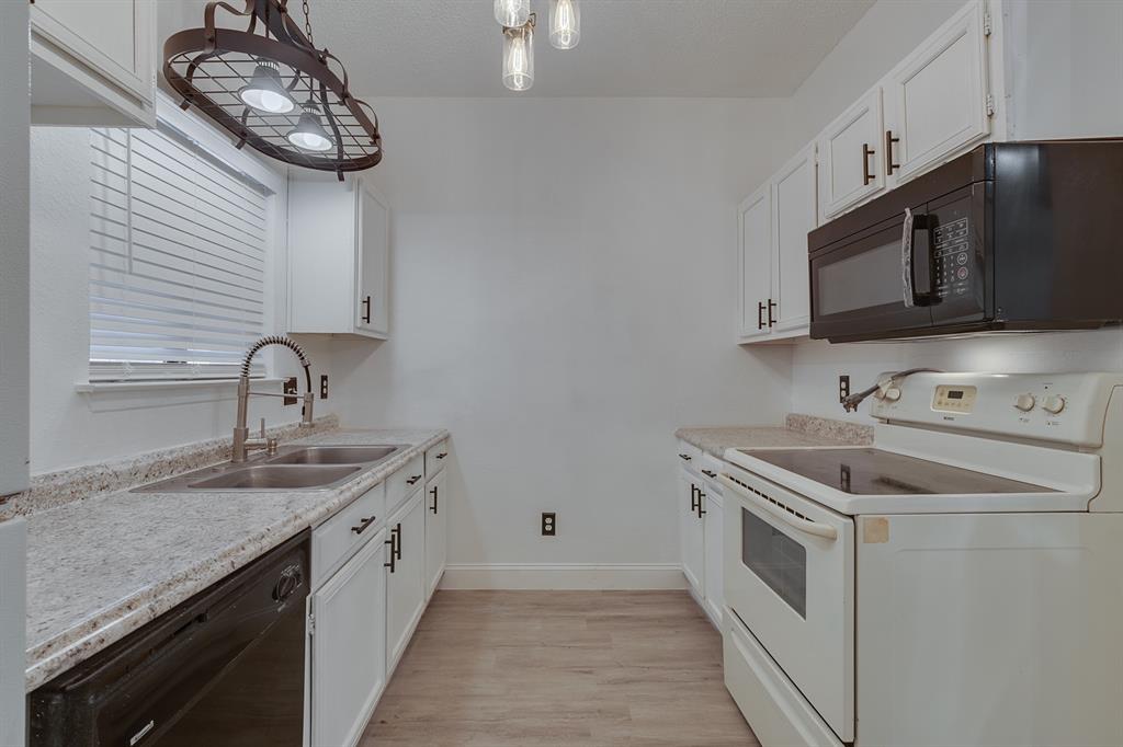 5550 Spring Valley Road, Unit E24 Dallas, TX 75254 - Photo 8 of 22 Gallery Image 8