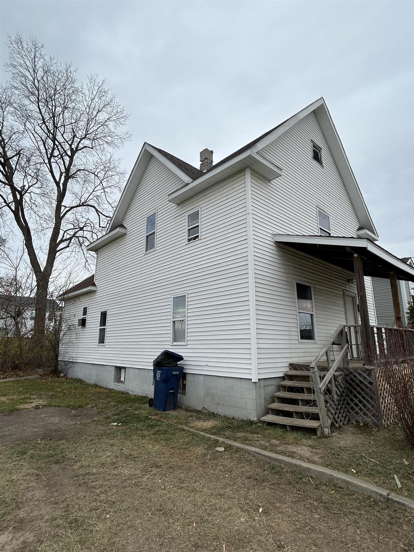 1303 Root Street Flint, MI 48503 - Photo 3 of 16