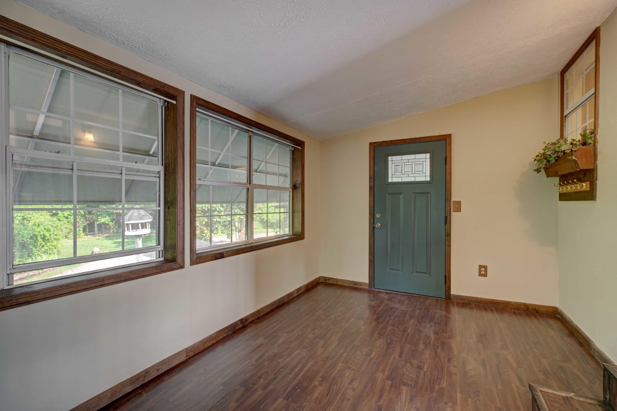 1610 Licking Spring Way Sevierville, TN 37876 - Photo 4 of 32 Gallery Image 4
