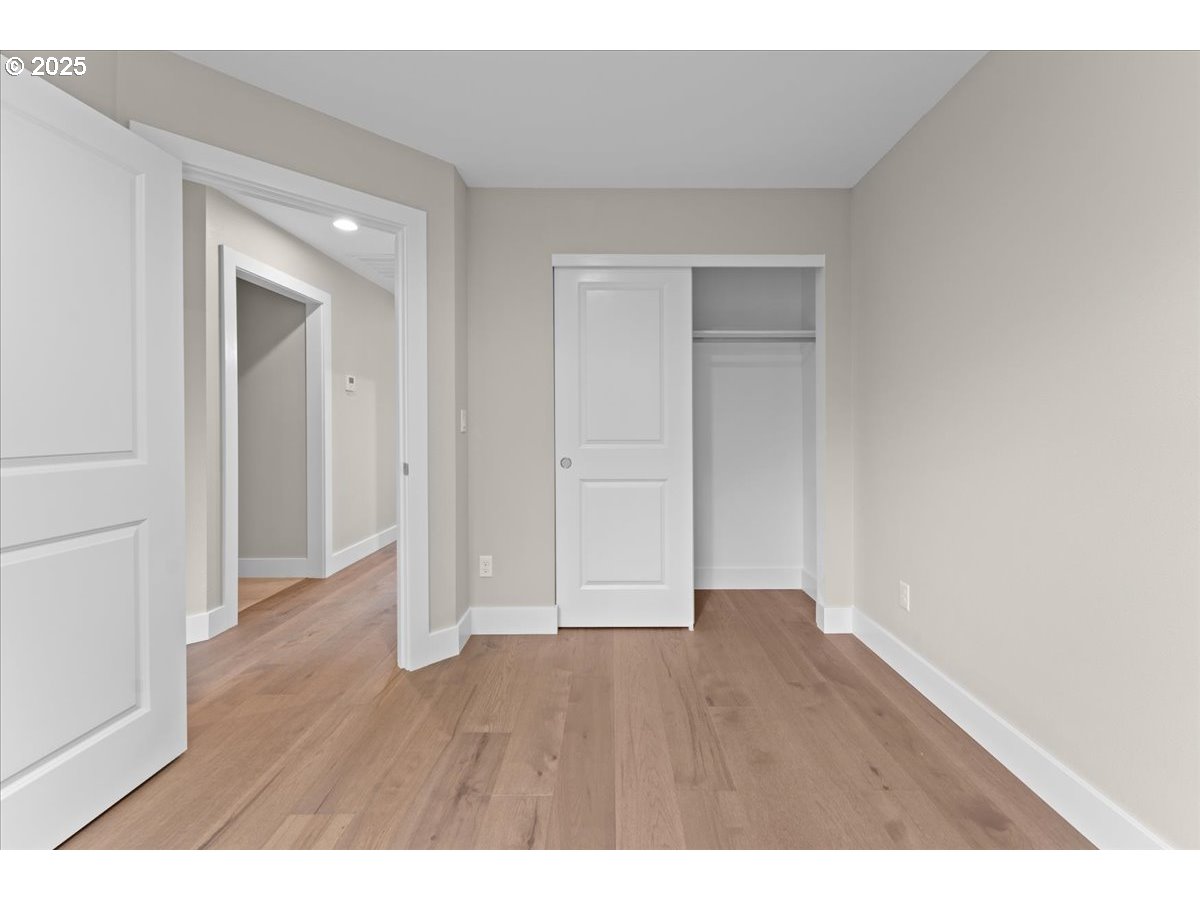 9818 Southwest 34th Place Portland, OR 97219 - Photo 18 of 23