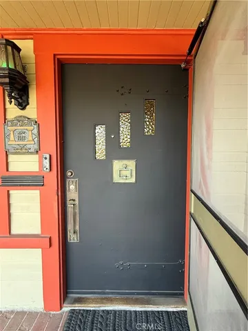 $1,035,000 | 287 Kennebec Avenue, Long Beach, CA 90803