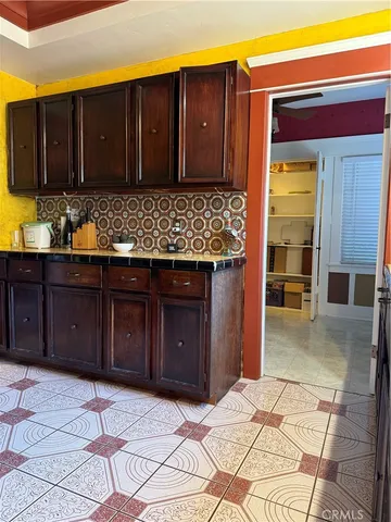 $1,035,000 | 287 Kennebec Avenue, Long Beach, CA 90803