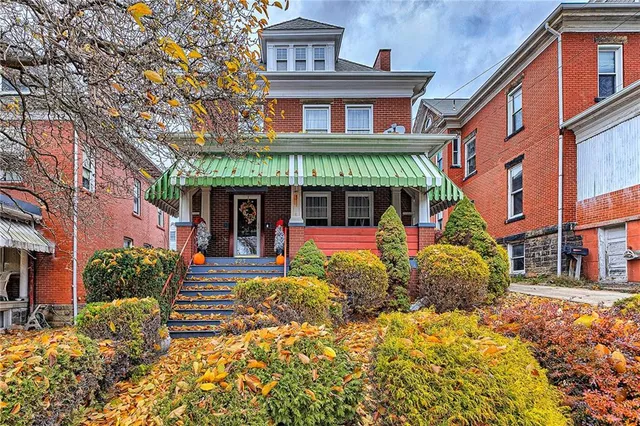$219,900 | 423 East Pittsburgh Street, Greensburg, PA 15601