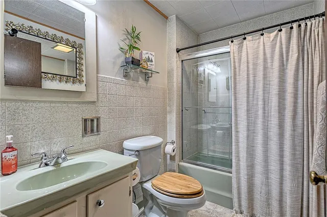 $219,900 | 423 East Pittsburgh Street, Greensburg, PA 15601