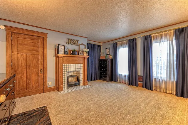 $219,900 | 423 East Pittsburgh Street, Greensburg, PA 15601