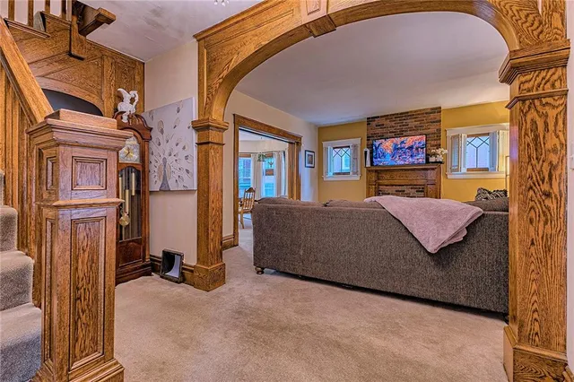 $219,900 | 423 East Pittsburgh Street, Greensburg, PA 15601