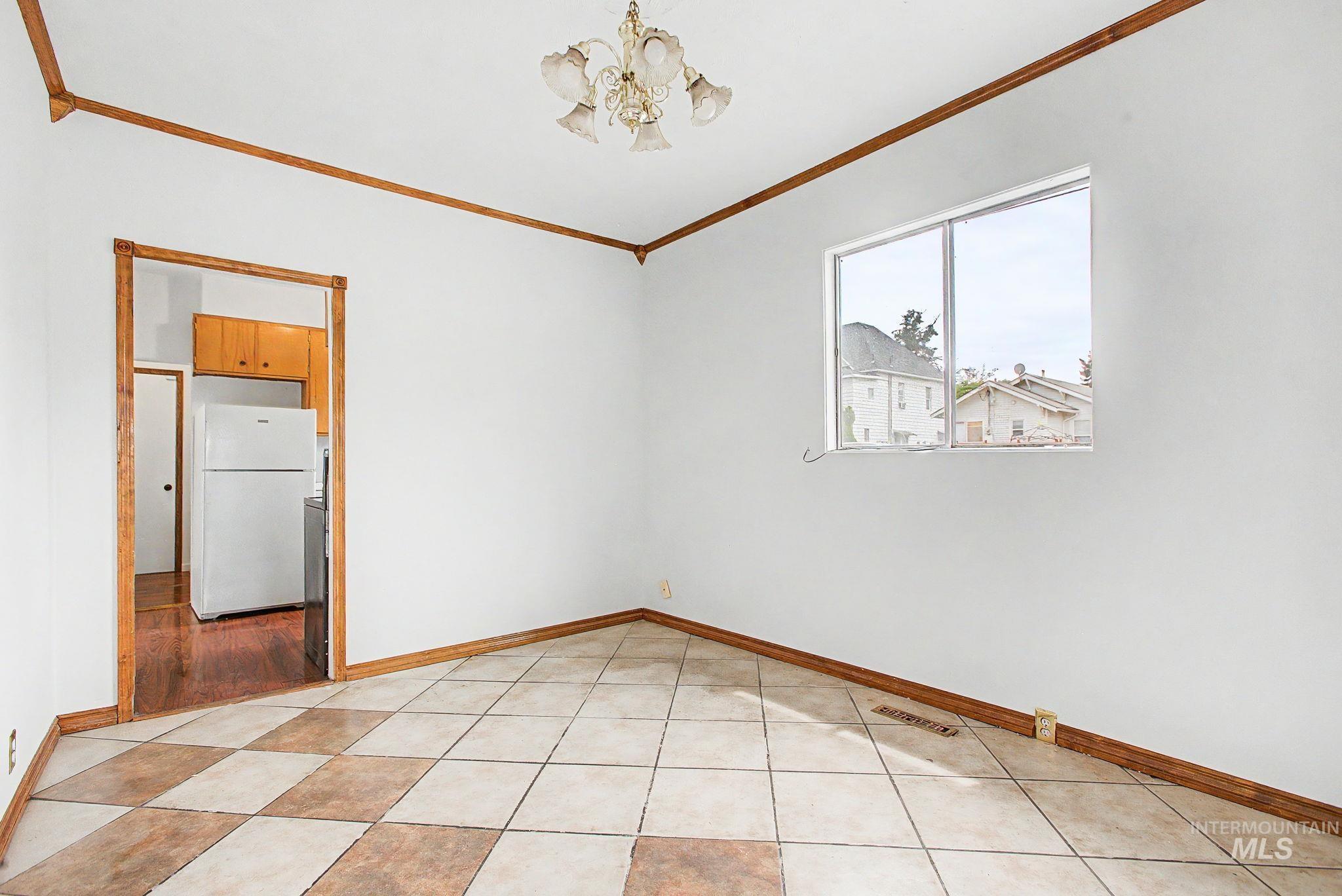 813 10th Street Lewiston, ID 83501 - Photo 11 of 33