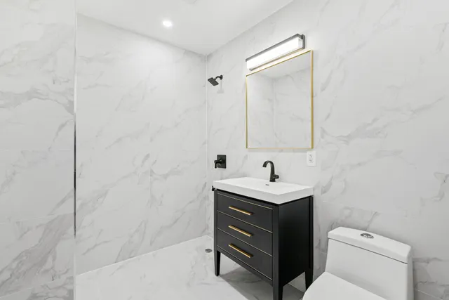 $925,000 | 45-29 47th Street, Unit 4B | Sunnyside