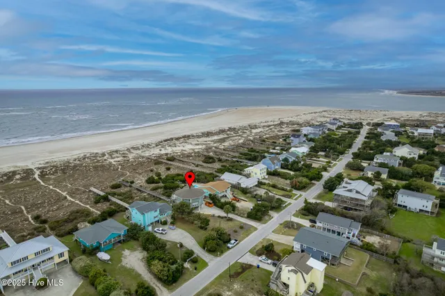 $2,250,000 | 11009 Inlet Drive, Emerald Isle, NC 28594