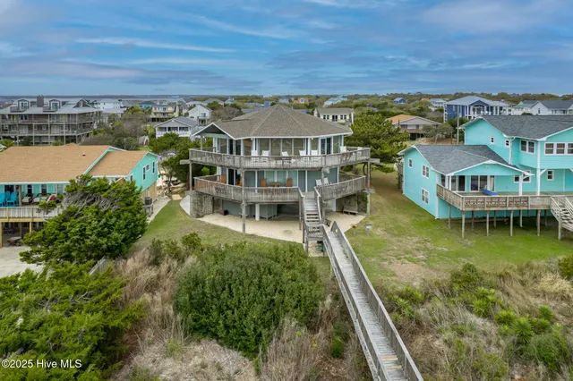 $2,250,000 | 11009 Inlet Drive, Emerald Isle, NC 28594