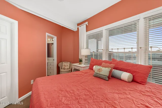 $2,250,000 | 11009 Inlet Drive, Emerald Isle, NC 28594