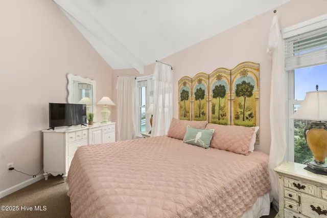 $2,250,000 | 11009 Inlet Drive, Emerald Isle, NC 28594