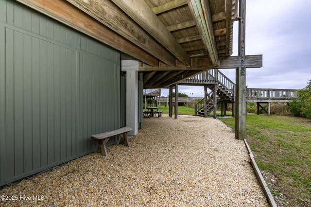 $2,250,000 | 11009 Inlet Drive, Emerald Isle, NC 28594