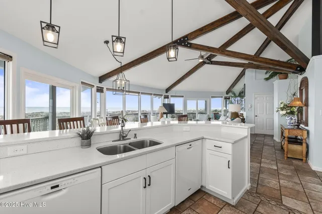 $2,250,000 | 11009 Inlet Drive, Emerald Isle, NC 28594