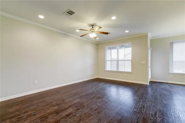 $2,200 | 13400 Briarwick Drive, Unit 903, Austin, TX 78729