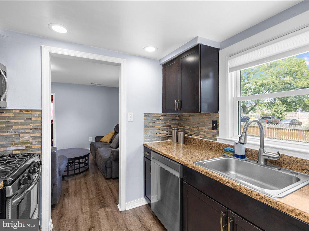 150 Shellcove Road Pasadena, MD 21122 - Photo 16 of 26 Gallery Image 16