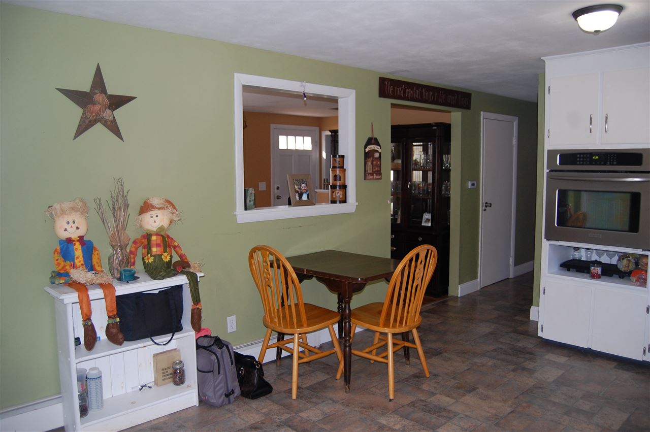 300 Old Dover Road Rochester, NH 03867 - Photo 3 of 14