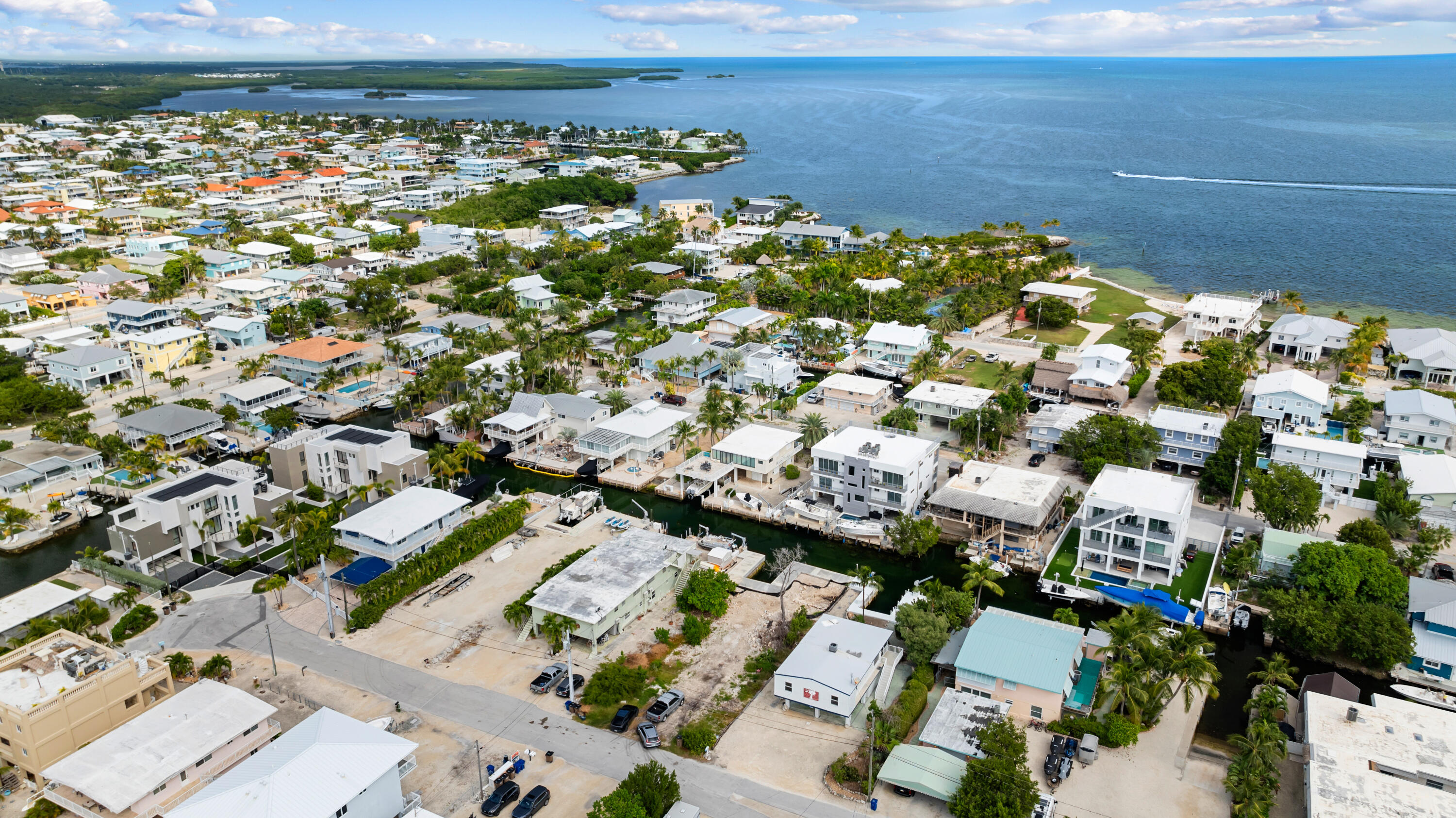 311 Buttonwood Circle Key Largo, FL 33037 - Photo 34 of 38