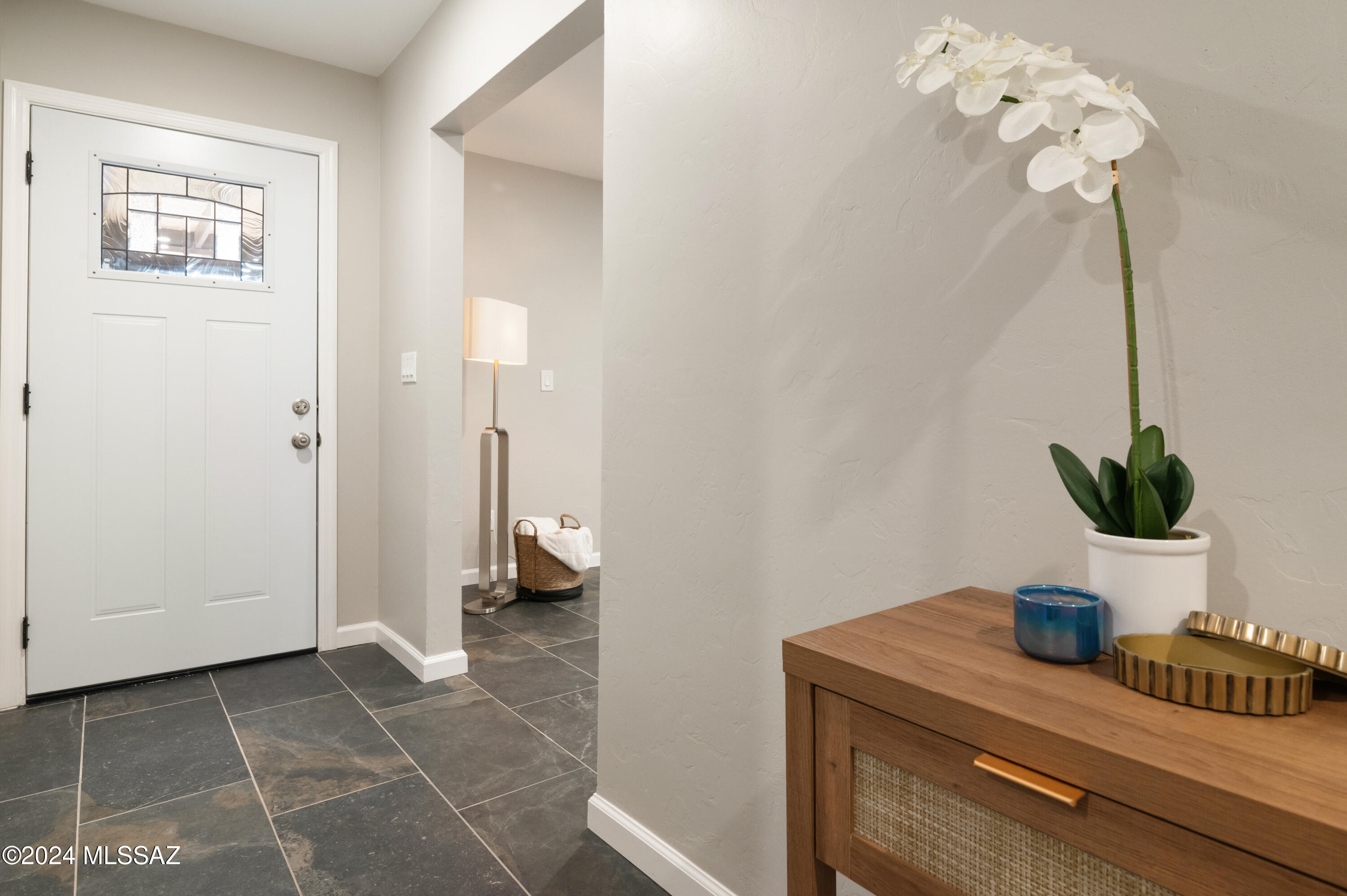 3504 South Mission Road, Unit G Tucson, AZ 85713 - Photo 4 of 22