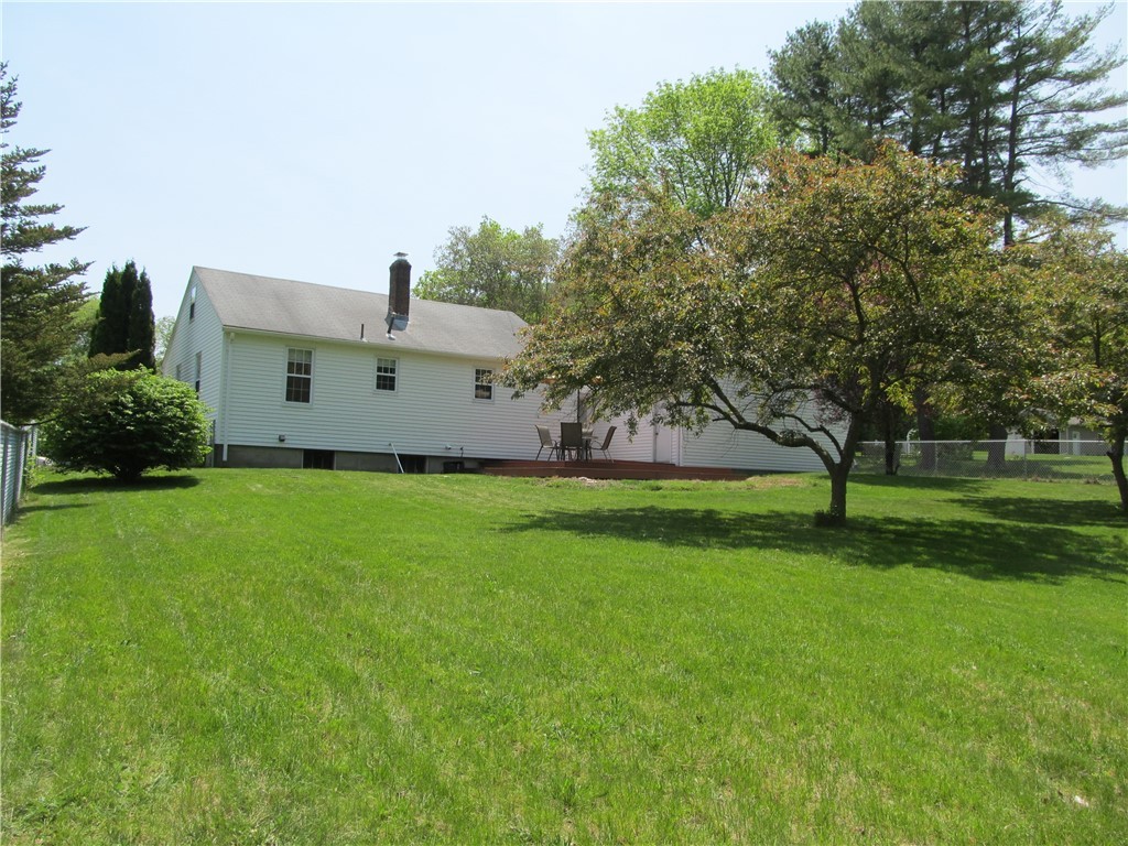 2 James A Potter Road Scituate, RI 02857 - Photo 4 of 20